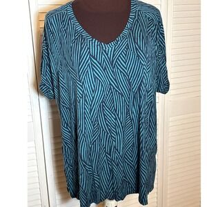 Terra & Sky Womens 1X Teal Navy Blue Abstract Leaf V-Neck Short Sleeve T-Shirt